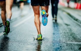 Best Cushioned Running Shoes for Achilles Tendonitis-min